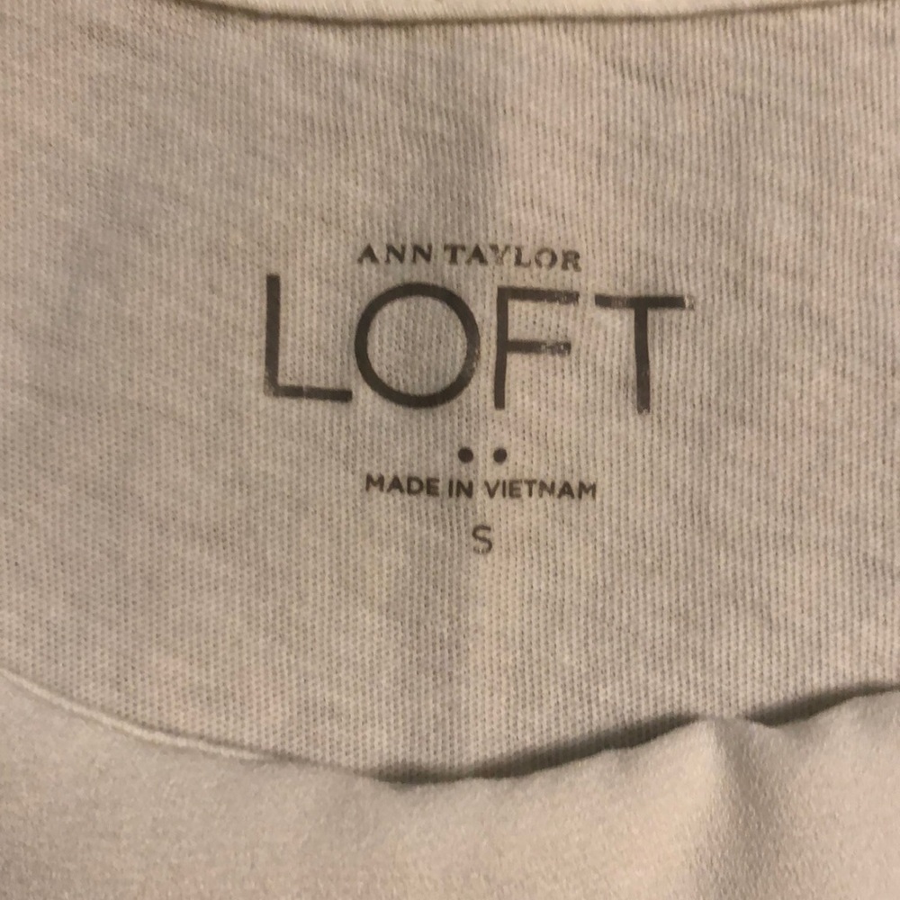 Loft Top - Picture 3 of 4